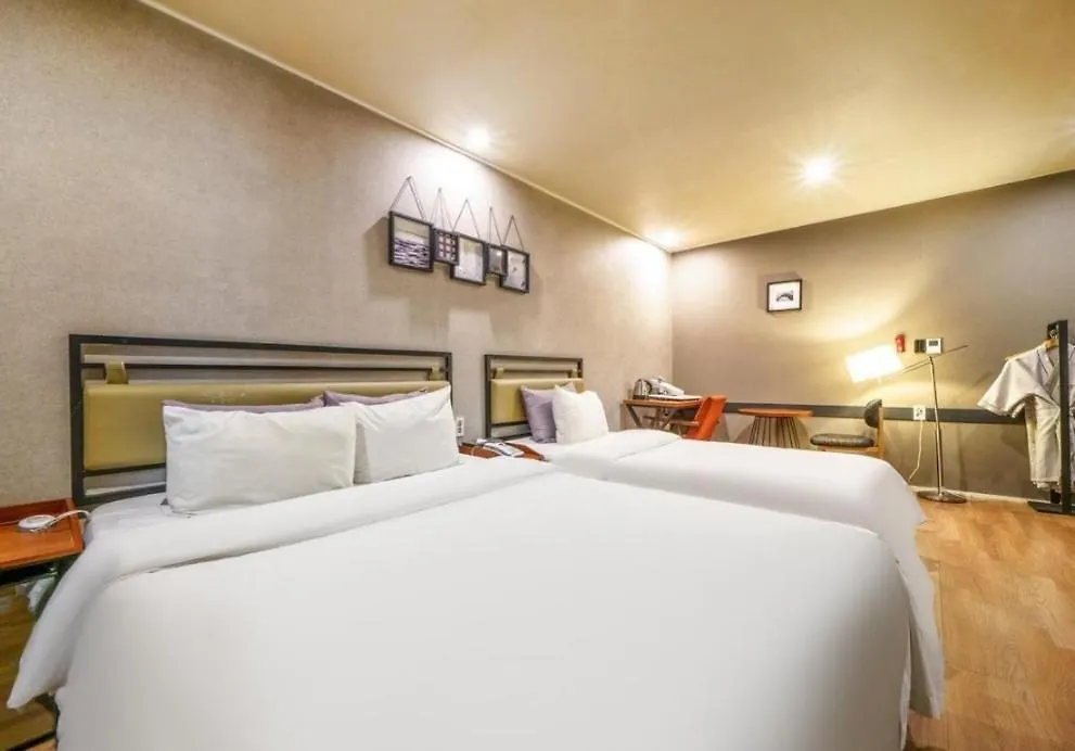 Brown-Dot Hotel Gwangalli Beach Busan